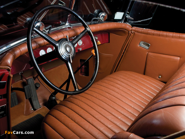 Photos of Chrysler Imperial Roadster by LeBaron (CG) 1931 (640 x 480)