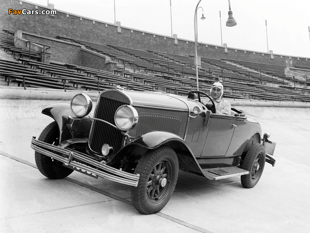 Pictures of Chrysler Imperial Lightweight Roadster (L80) 1929 (640 x 480)