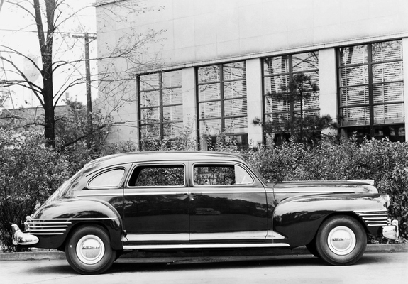 Pictures of Chrysler Crown Imperial 8-passenger Sedan (C37) 1942