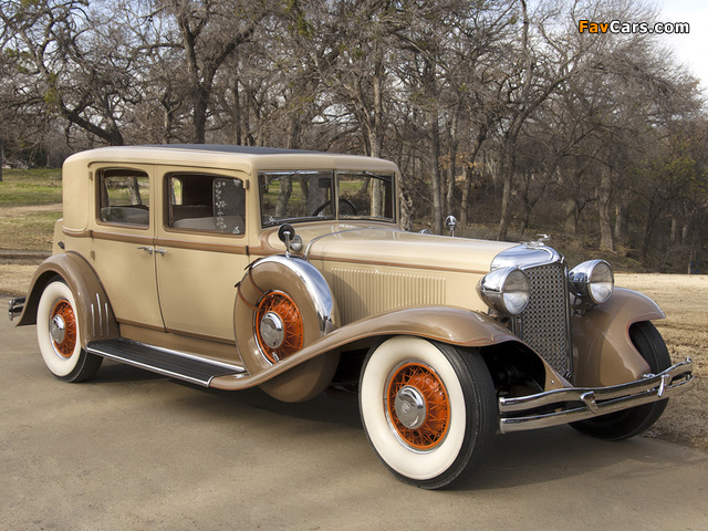 Chrysler CG Imperial Sedan 1931 wallpapers (640 x 480)