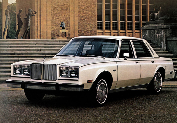 Chrysler LeBaron Medallion 1981 photos