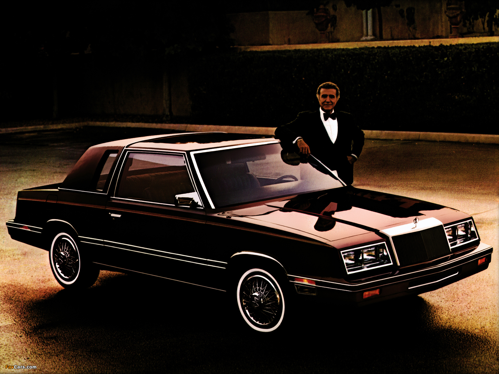 Chrysler LeBaron Coupe 1982–85 wallpapers (1600 x 1200)