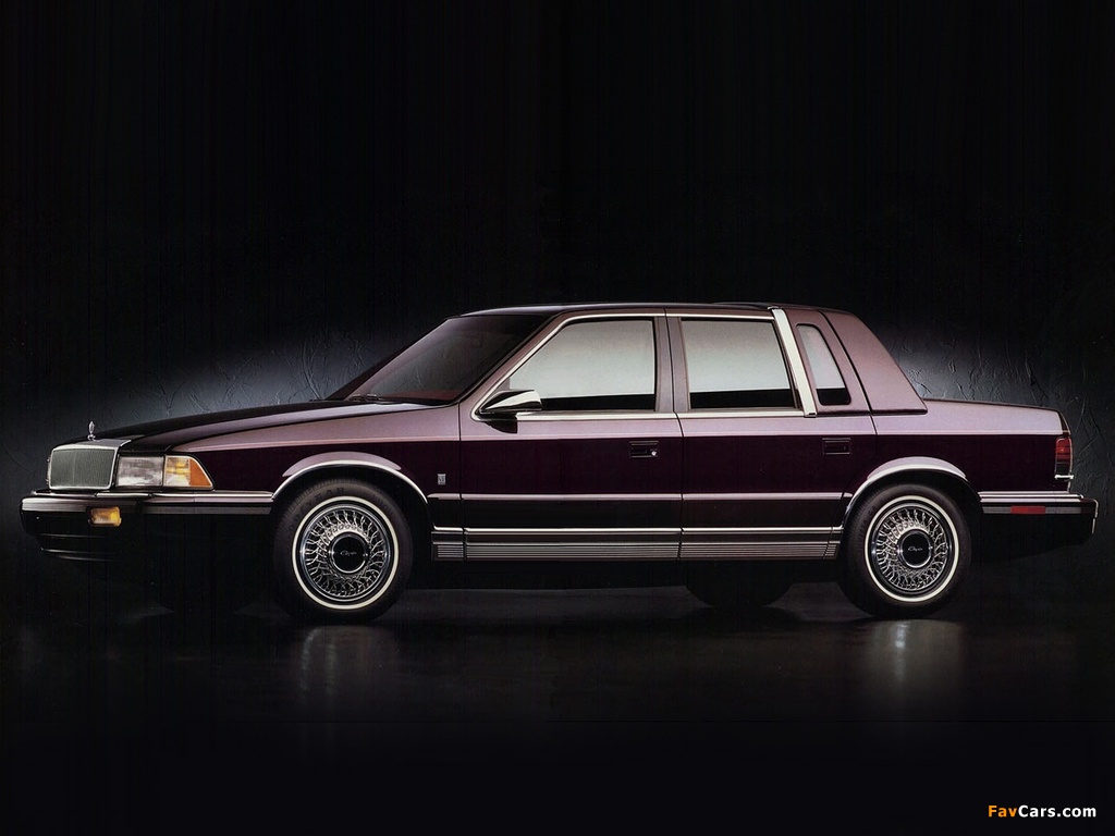 Chrysler LeBaron Landau Sedan 1990–94 pictures (1024 x 768)