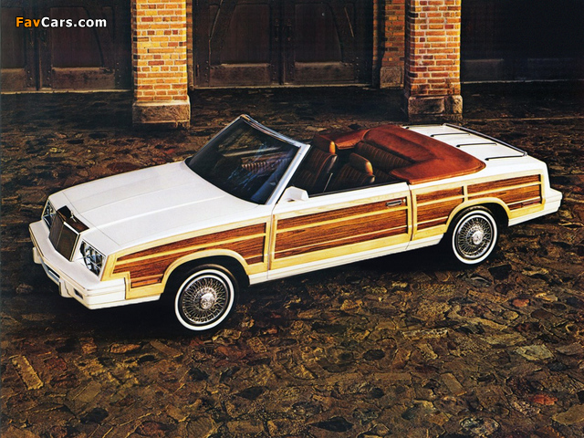 Photos of Chrysler LeBaron Town & Country Convertible 1983–86 (640 x 480)