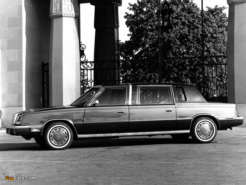 Chrysler Limousine 1983–86 pictures (800 x 600)