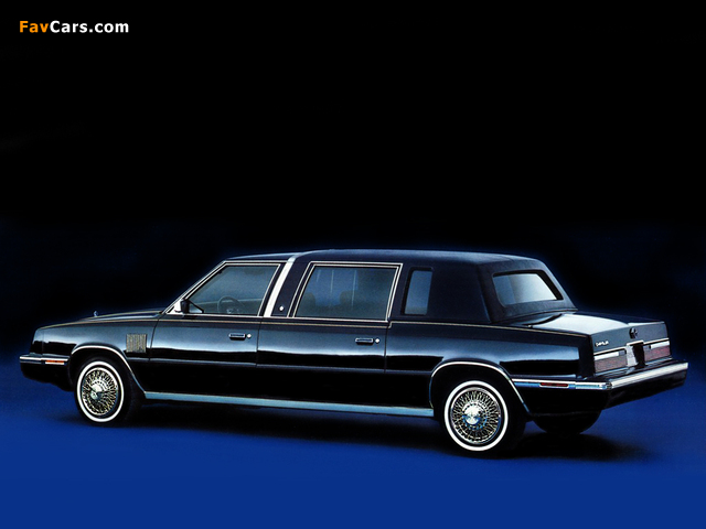 Pictures of Chrysler Limousine 1983–86 (640 x 480)