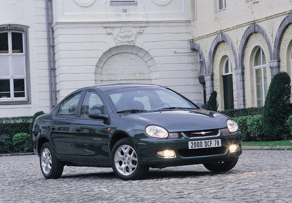 Photos of Chrysler Neon EU-spec 1999–2004