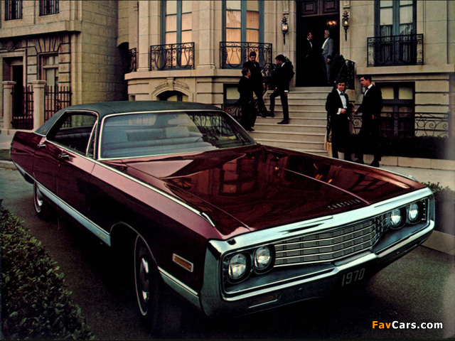 Chrysler New Yorker Hardtop Sedan (CH43) 1970 photos (640 x 480)
