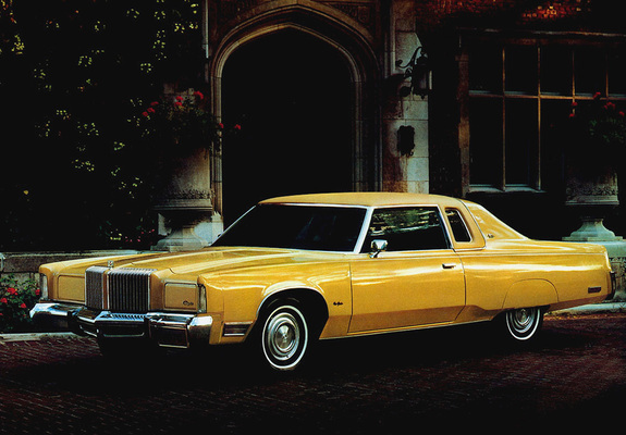 Photos of Chrysler New Yorker Brougham Hardtop Coupe 1976