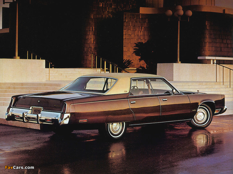 Pictures of Chrysler New Yorker Brougham Hardtop Sedan 1976 (800 x 600)