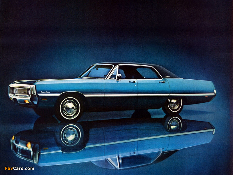 Chrysler Newport Custom 4-door Hardtop 1969 wallpapers (800 x 600)
