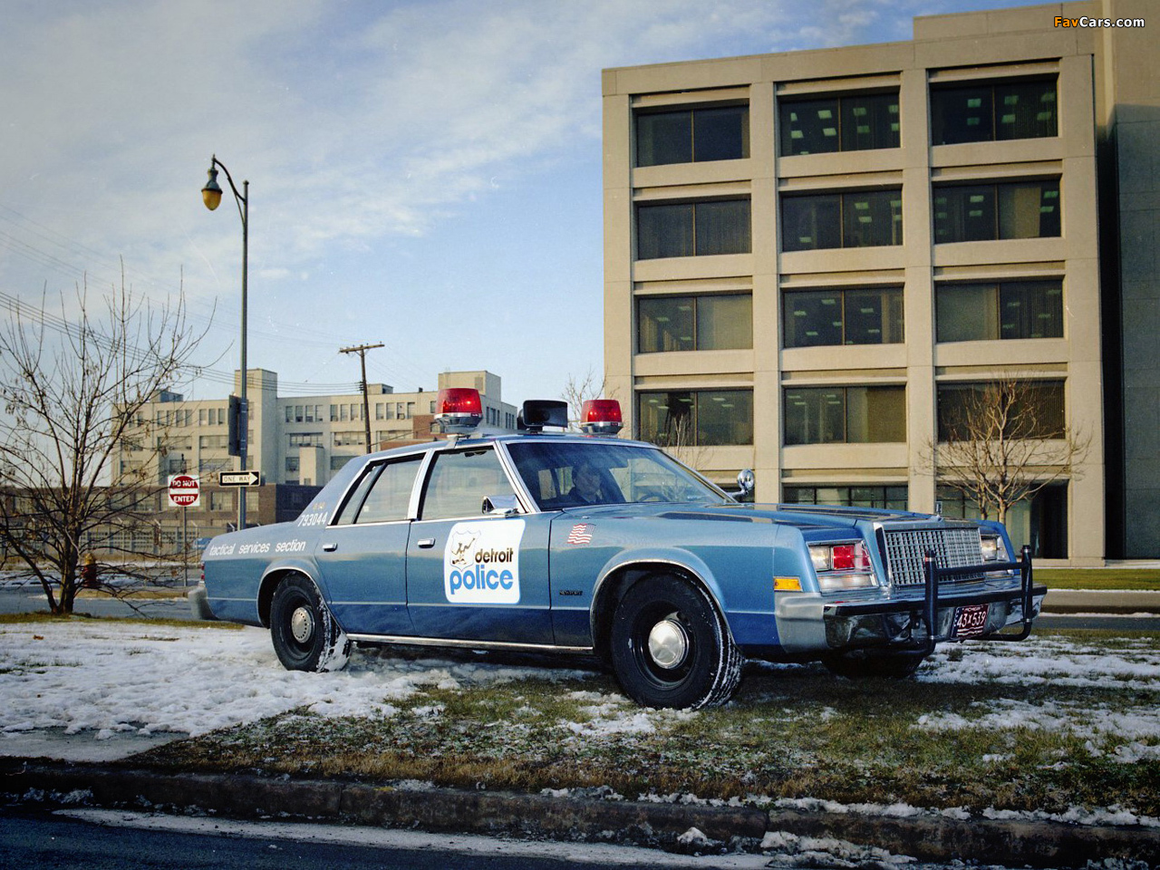 Chrysler Newport Police 1979–81 wallpapers (1280 x 960)