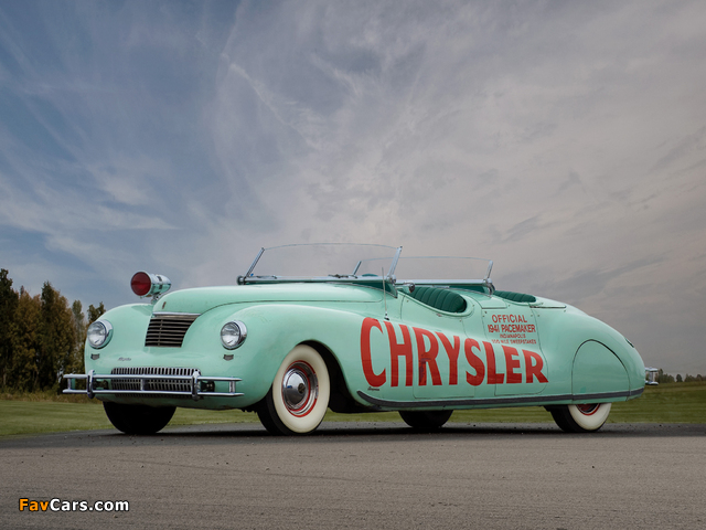 Photos of Chrysler Newport Dual Cowl Phaeton LeBaron Pace Car 1941 (640 x 480)