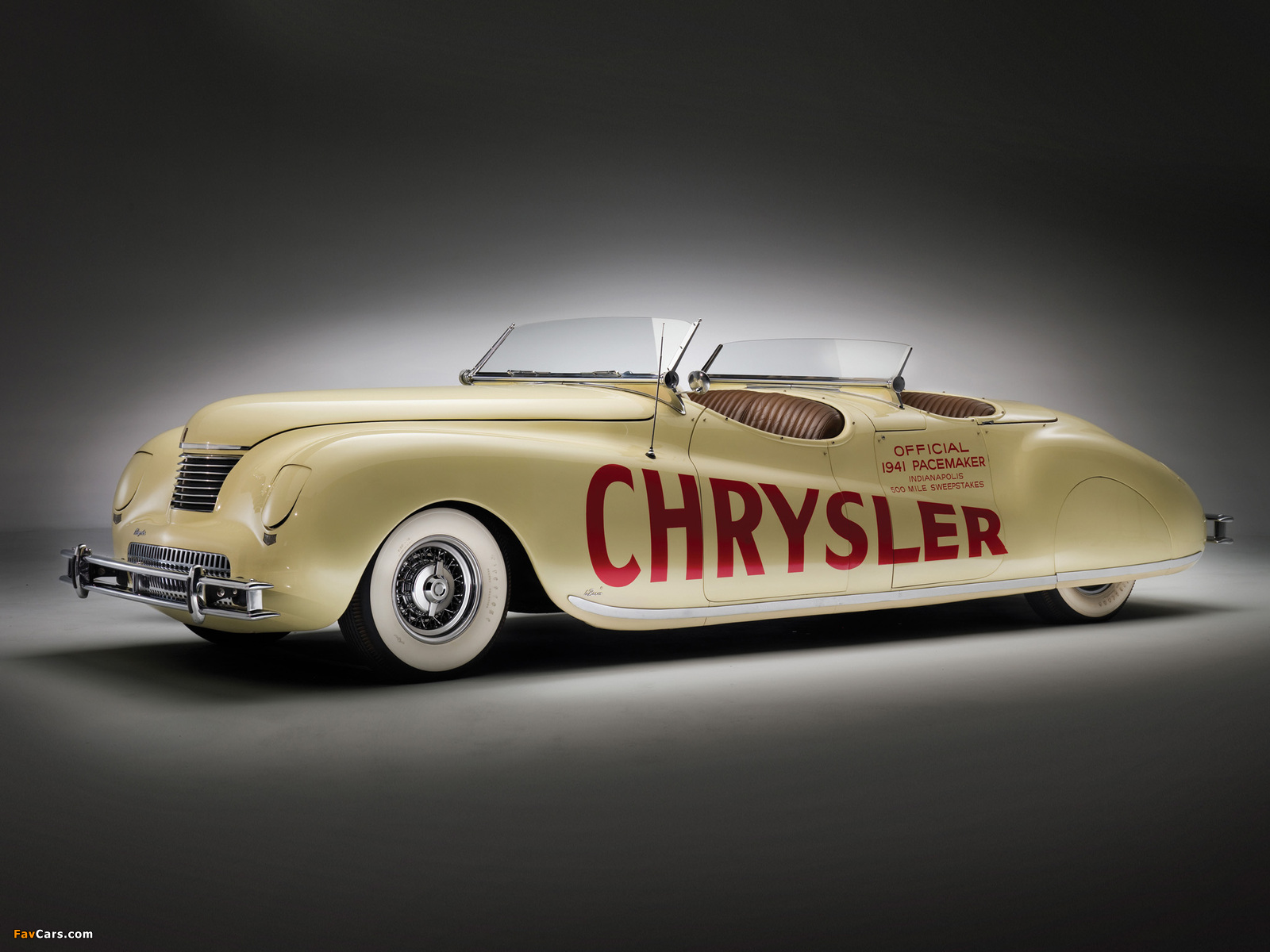 Chrysler Newport Dual Cowl Phaeton LeBaron Pace Car 1941 wallpapers (1600 x 1200)