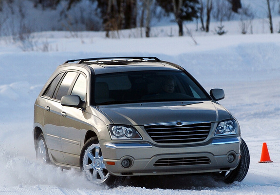 Chrysler Pacifica 2006–07 pictures