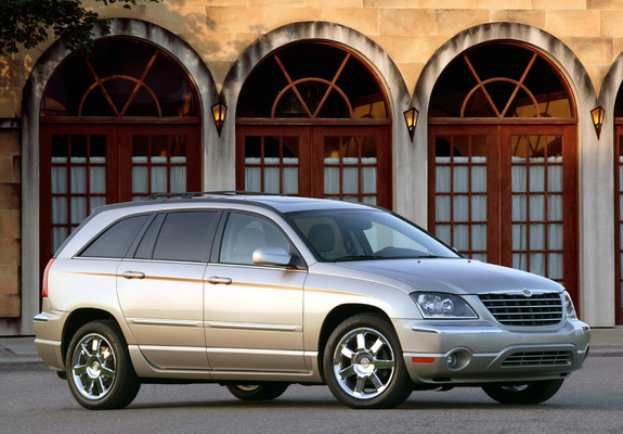 Photos of Chrysler Pacifica 2006–07