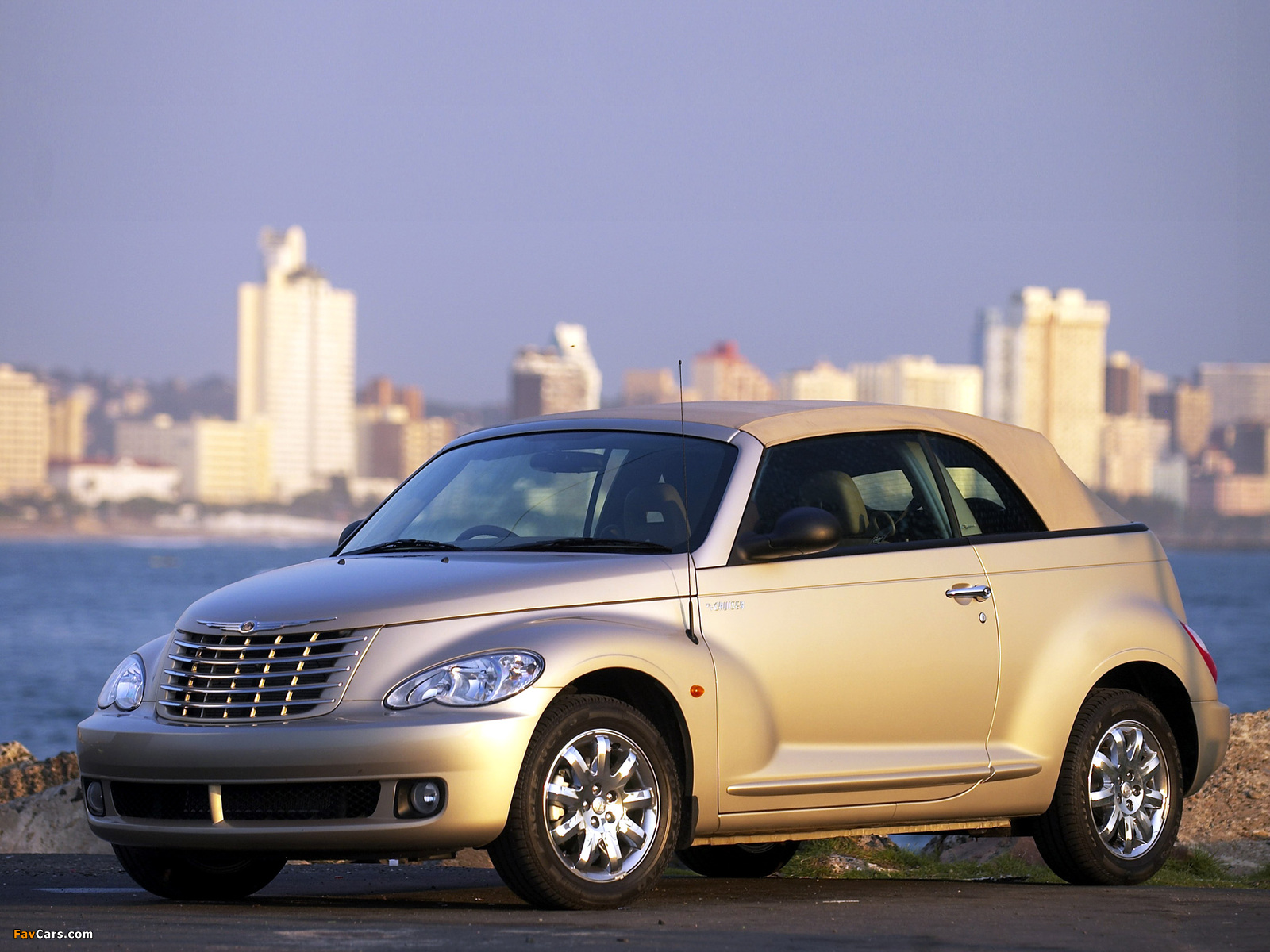 Chrysler PT Cruiser Convertible UK-spec 2006–07 wallpapers (1600 x 1200)