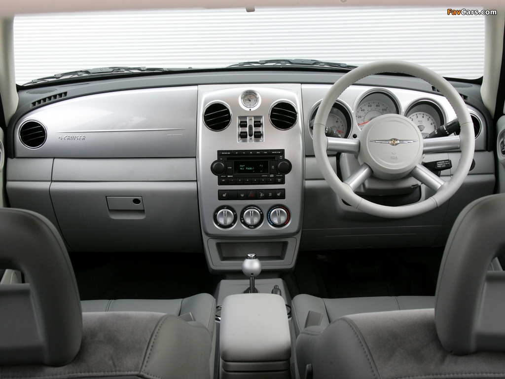 Images of Chrysler PT Cruiser UK-spec 2006–10 (1024 x 768)