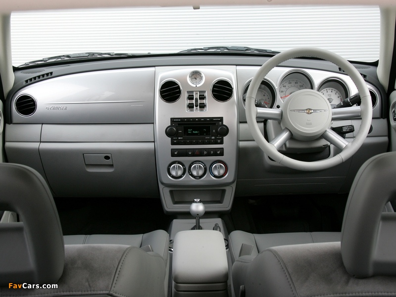 Images of Chrysler PT Cruiser UK-spec 2006–10 (800 x 600)