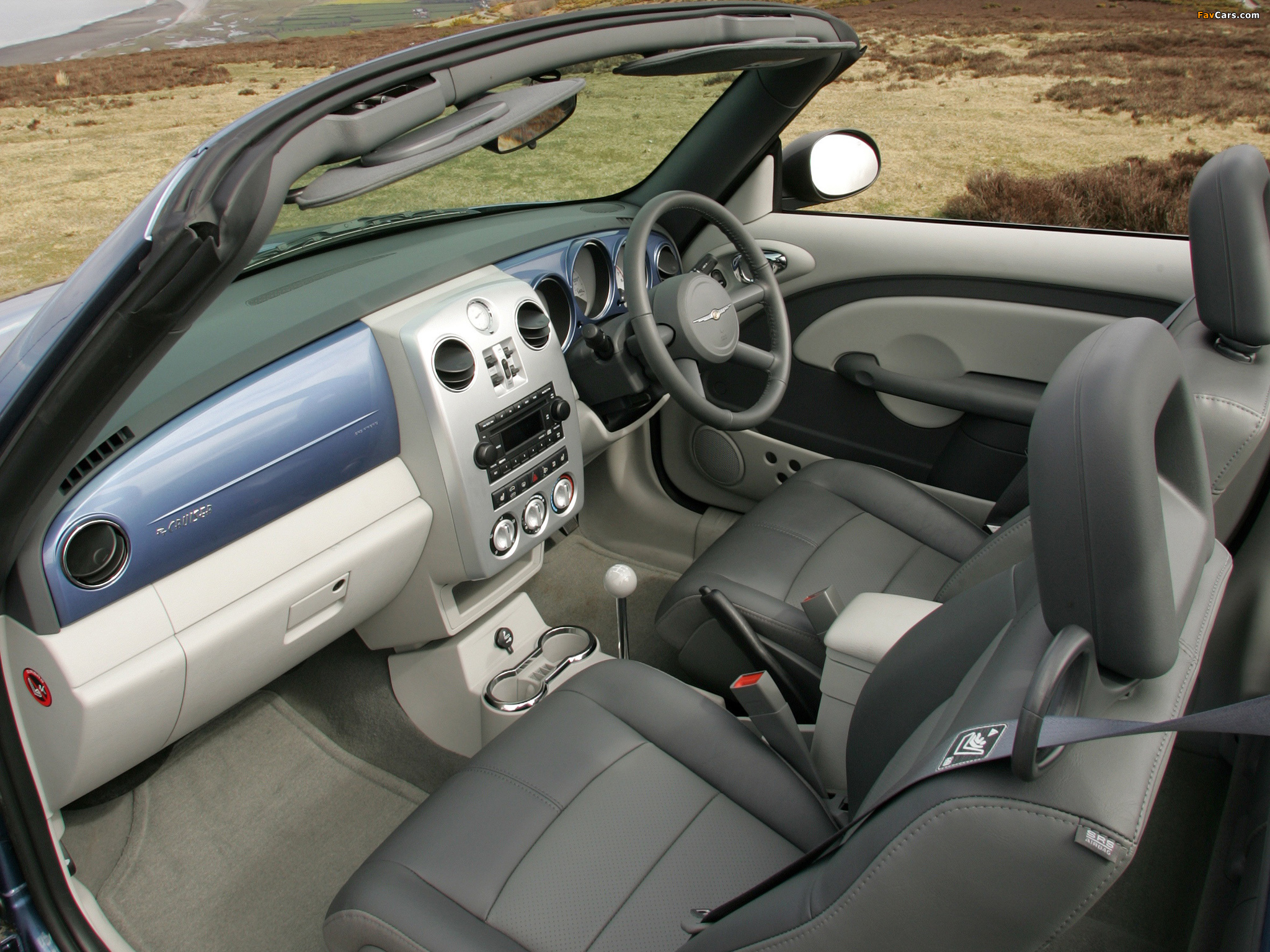 Photos of Chrysler PT Cruiser Convertible UK-spec 2006–07 (2048 x 1536)