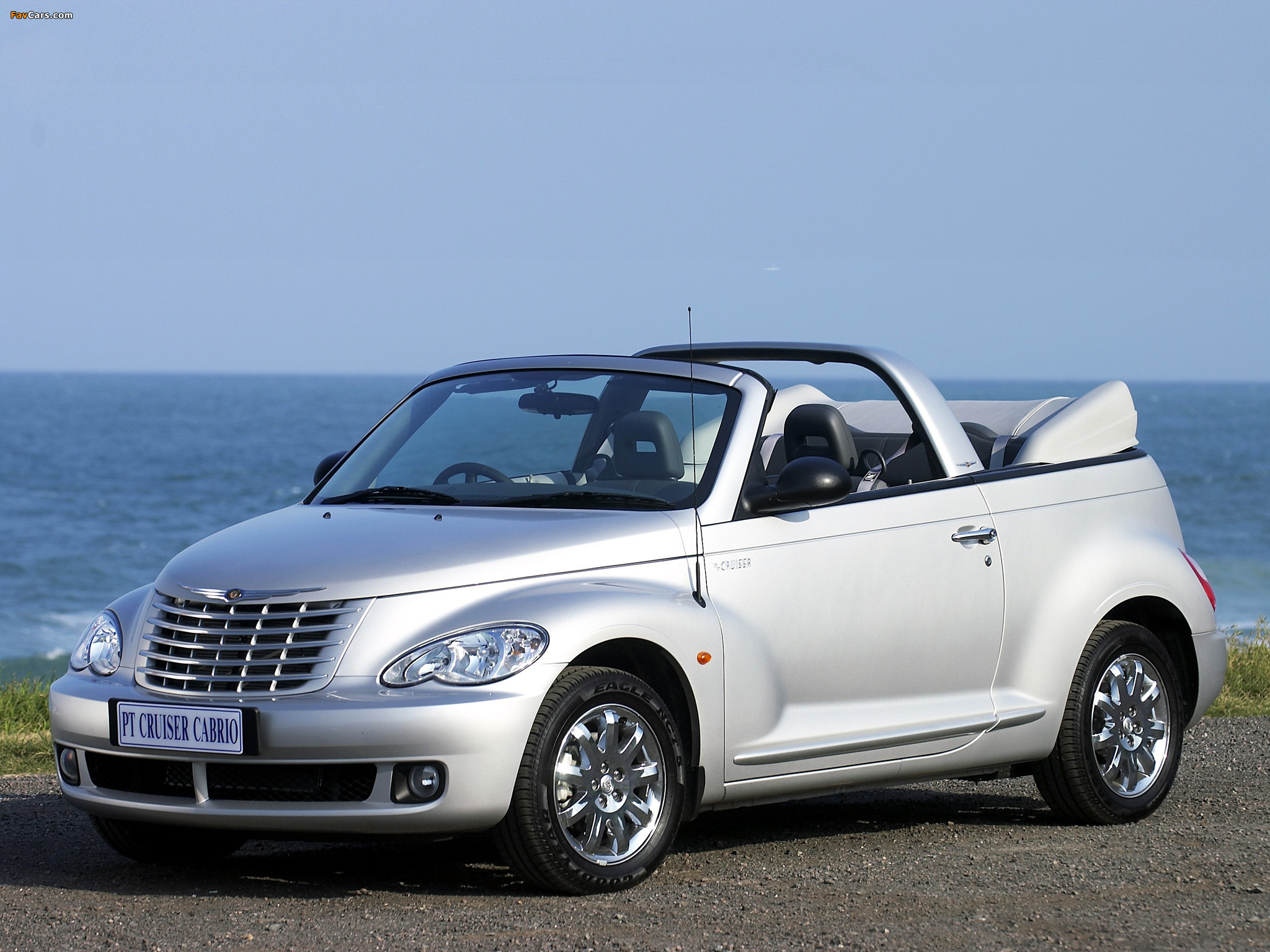 Chrysler PT Cruiser Convertible 2006–07 wallpapers (2048 x 1536)