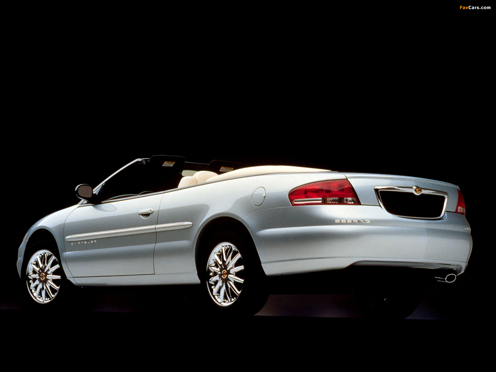Chrysler Sebring Convertible 2001–04 pictures (1600 x 1200)