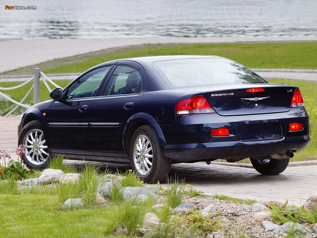 Chrysler Sebring Sedan 2004–06 pictures (1024 x 768)