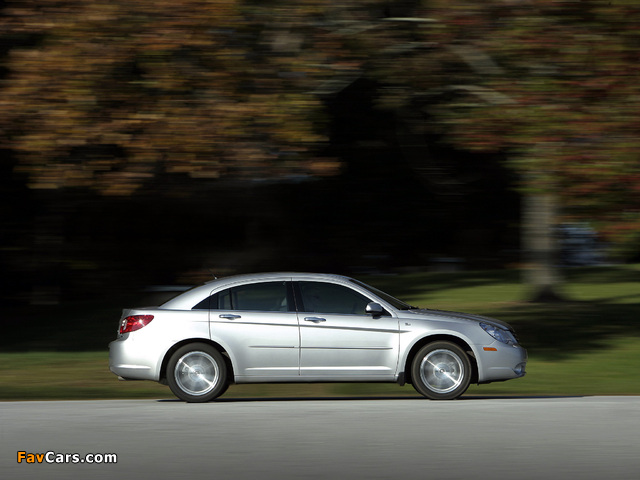 Images of Chrysler Sebring Sedan 2006–10 (640 x 480)