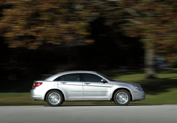 Images of Chrysler Sebring Sedan 2006–10
