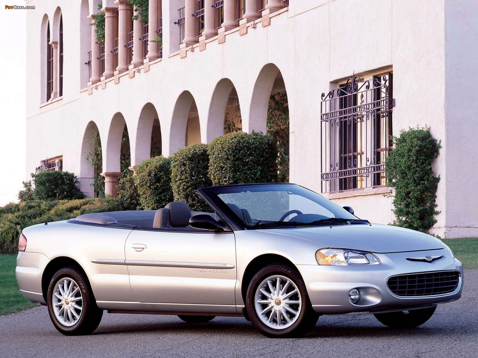Pictures of Chrysler Sebring Convertible 2001–04 (1600 x 1200)