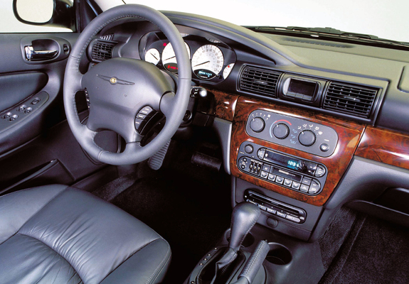Chrysler Sebring Sedan 2001–04 wallpapers