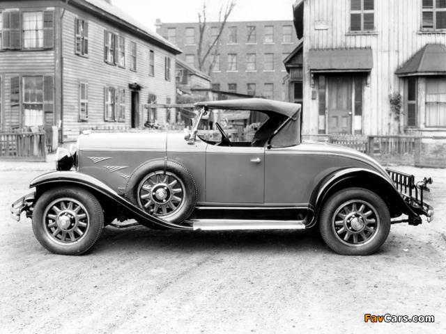 Chrysler Series 77 Roadster 1930 photos (640 x 480)