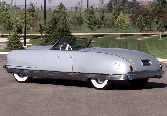 Photos of Chrysler Thunderbolt Concept Car 1940
