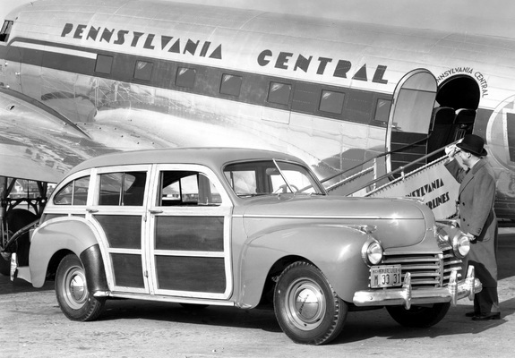Chrysler Town & Country 1941 images