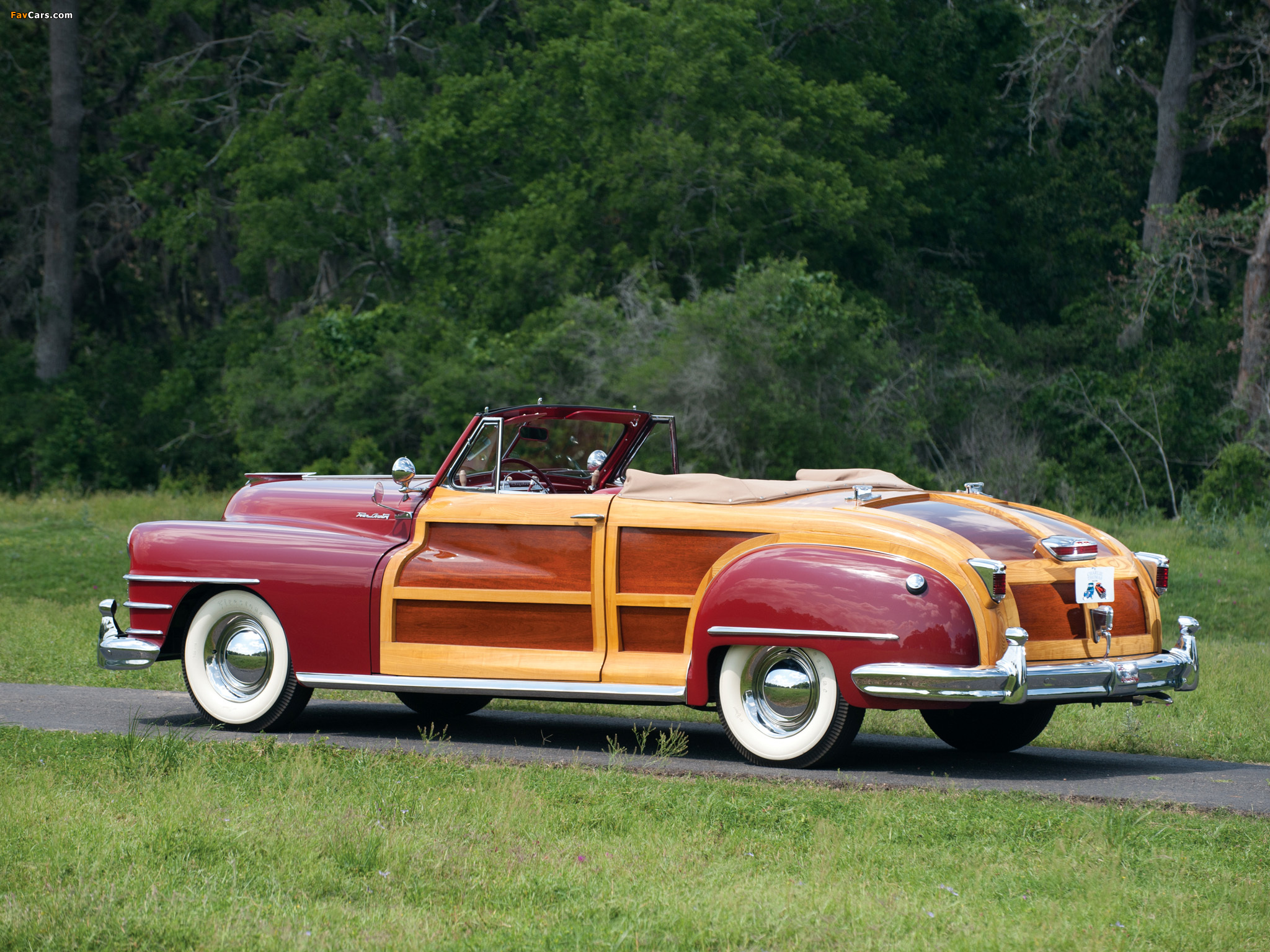 Chrysler Town & Country Convertible 1946 wallpapers (2048 x 1536)