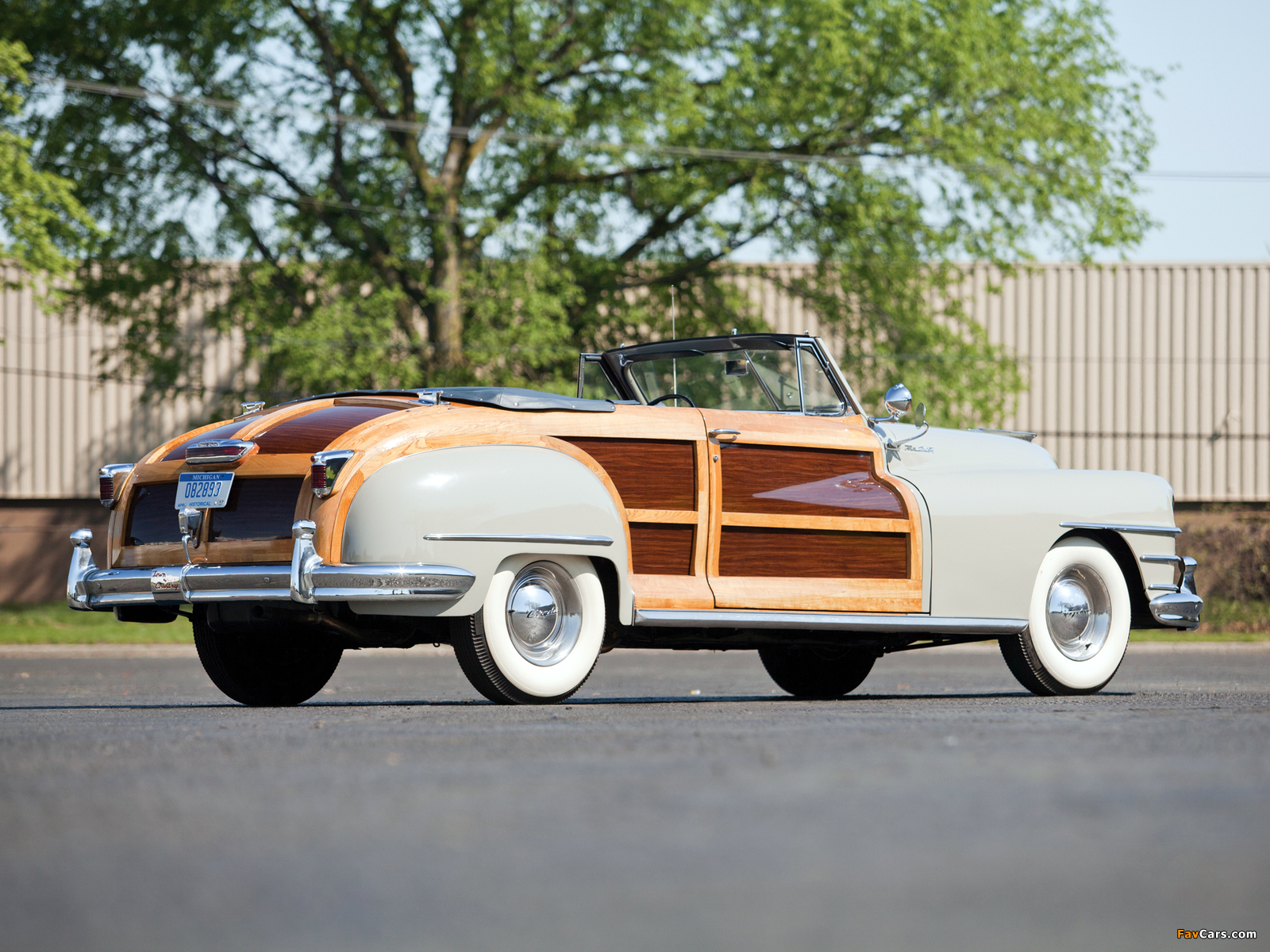Chrysler Town & Country Convertible 1948 pictures (1600 x 1200)