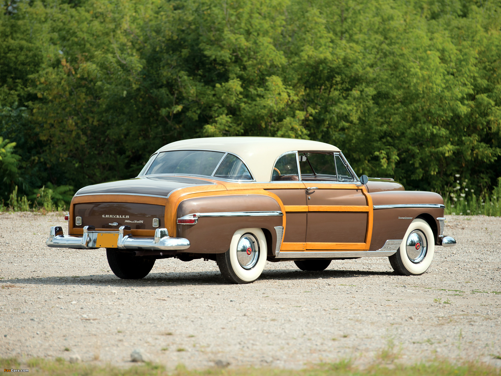 Chrysler Town & Country Newport Coupe 1950 images (2048 x 1536)
