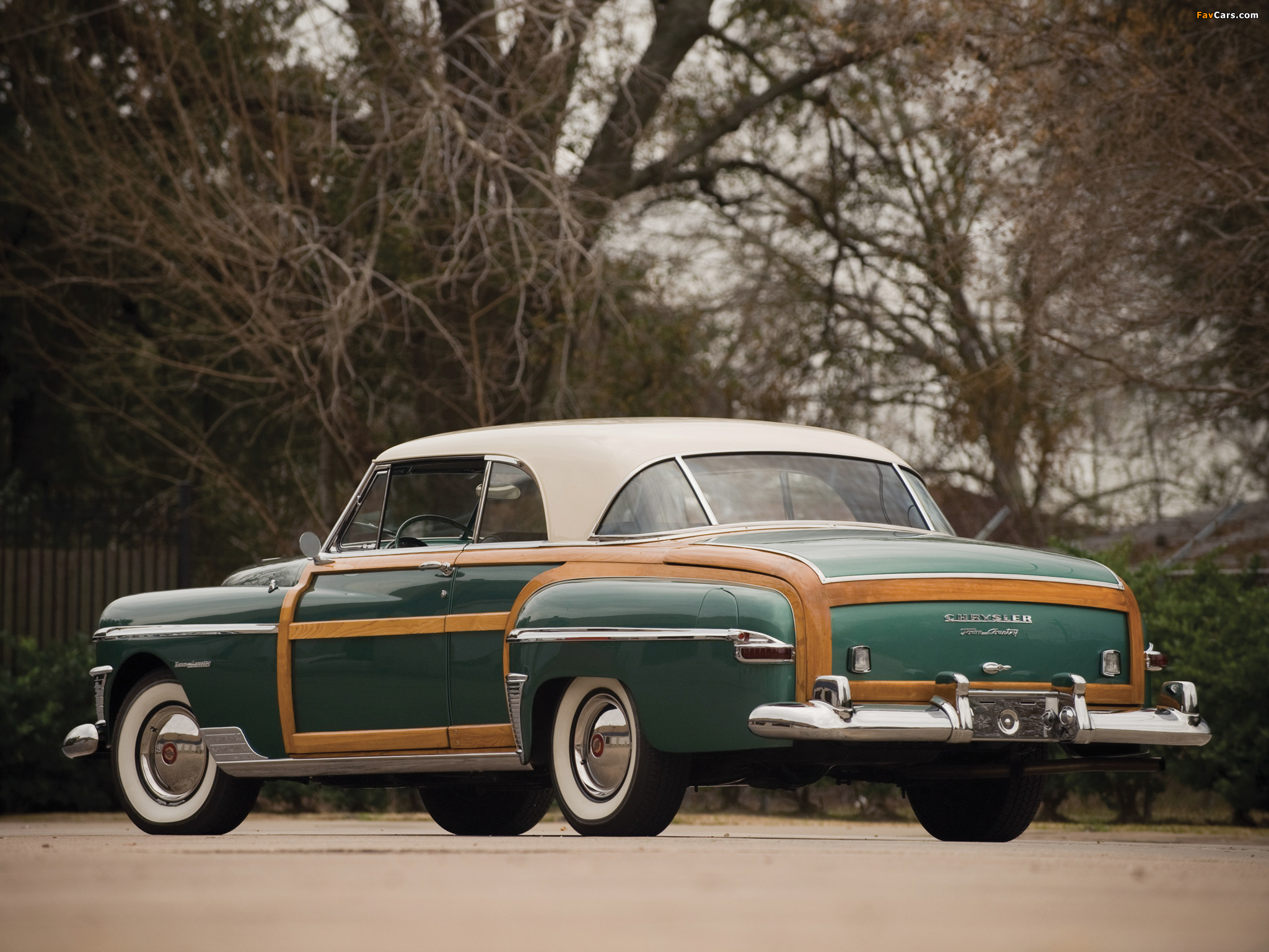 Chrysler Town & Country Newport Coupe 1950 photos (2048 x 1536)