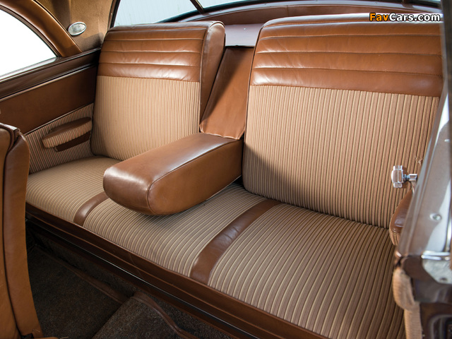 Chrysler Town & Country Newport Coupe 1950 wallpapers (640 x 480)