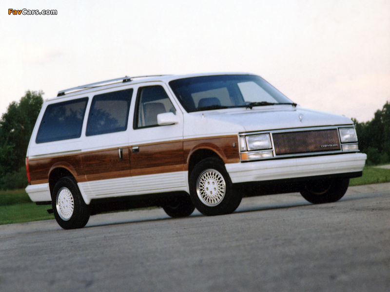 Chrysler Town & Country 1988–90 wallpapers (800 x 600)