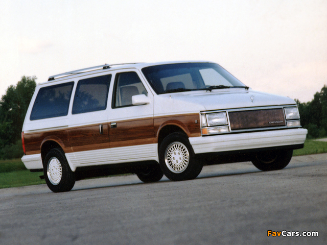 Chrysler Town & Country 1988–90 wallpapers (640 x 480)