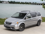 Chrysler Town & Country 30th Anniversary 2013 photos