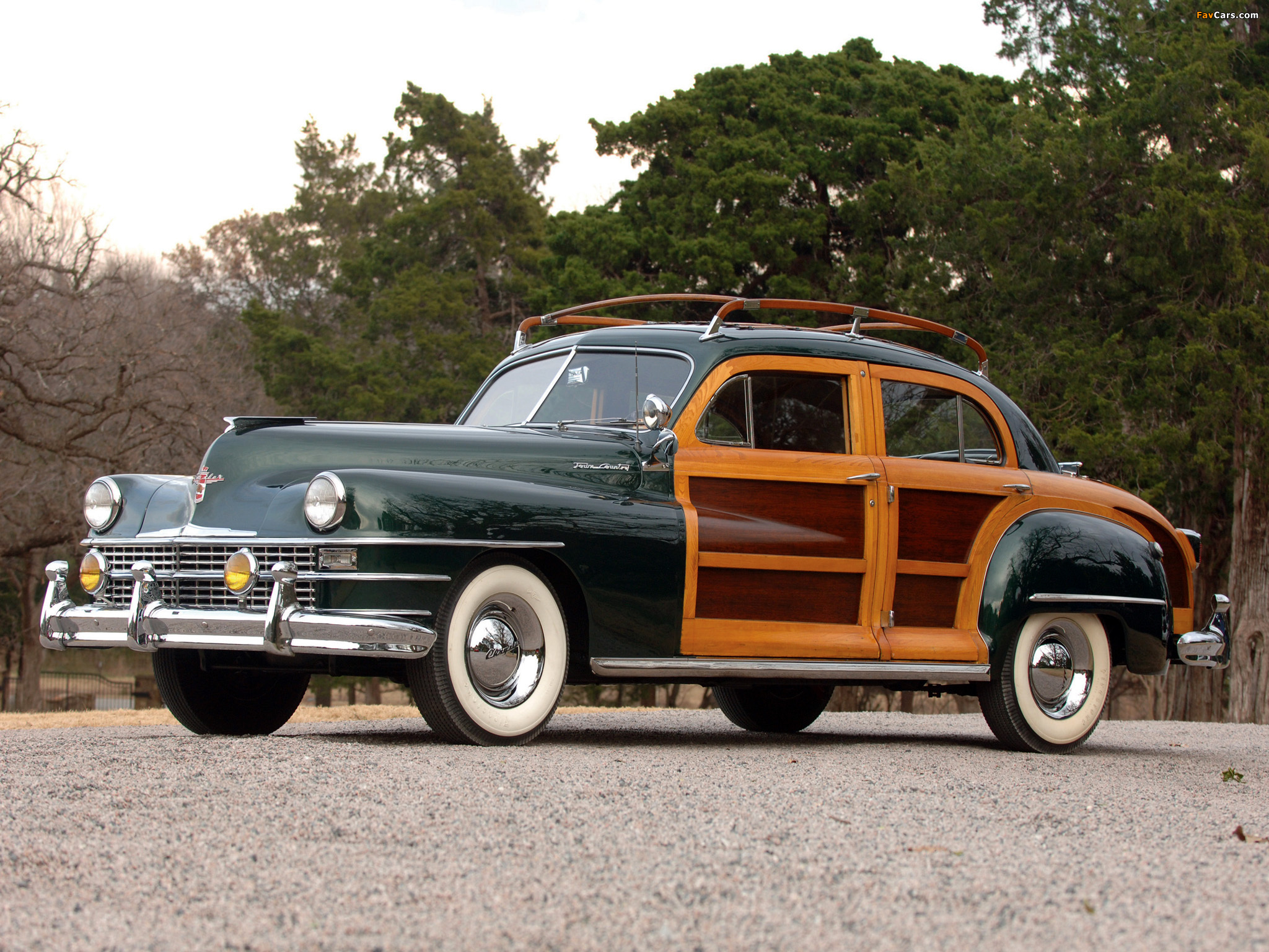 Chrysler Town & Country 1948 pictures (2048 x 1536)