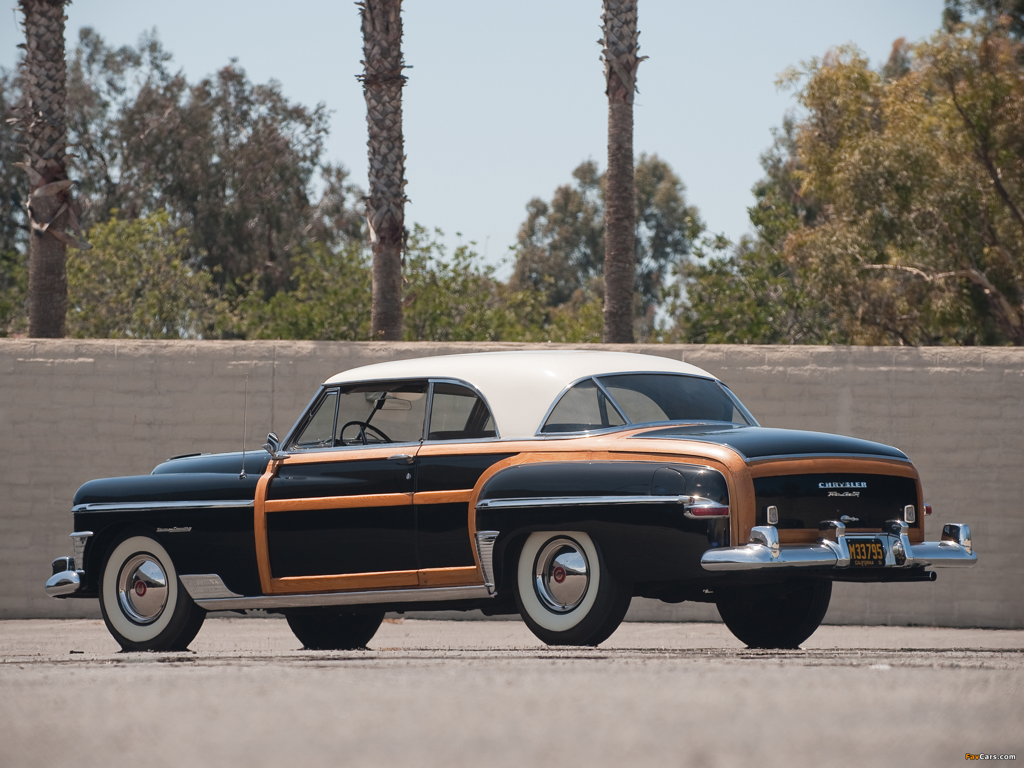 Chrysler Town & Country Newport Coupe 1950 photos (2048 x 1536)