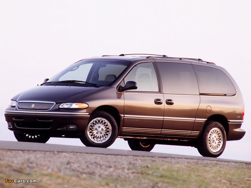 Chrysler Town & Country 1995–97 wallpapers (800 x 600)