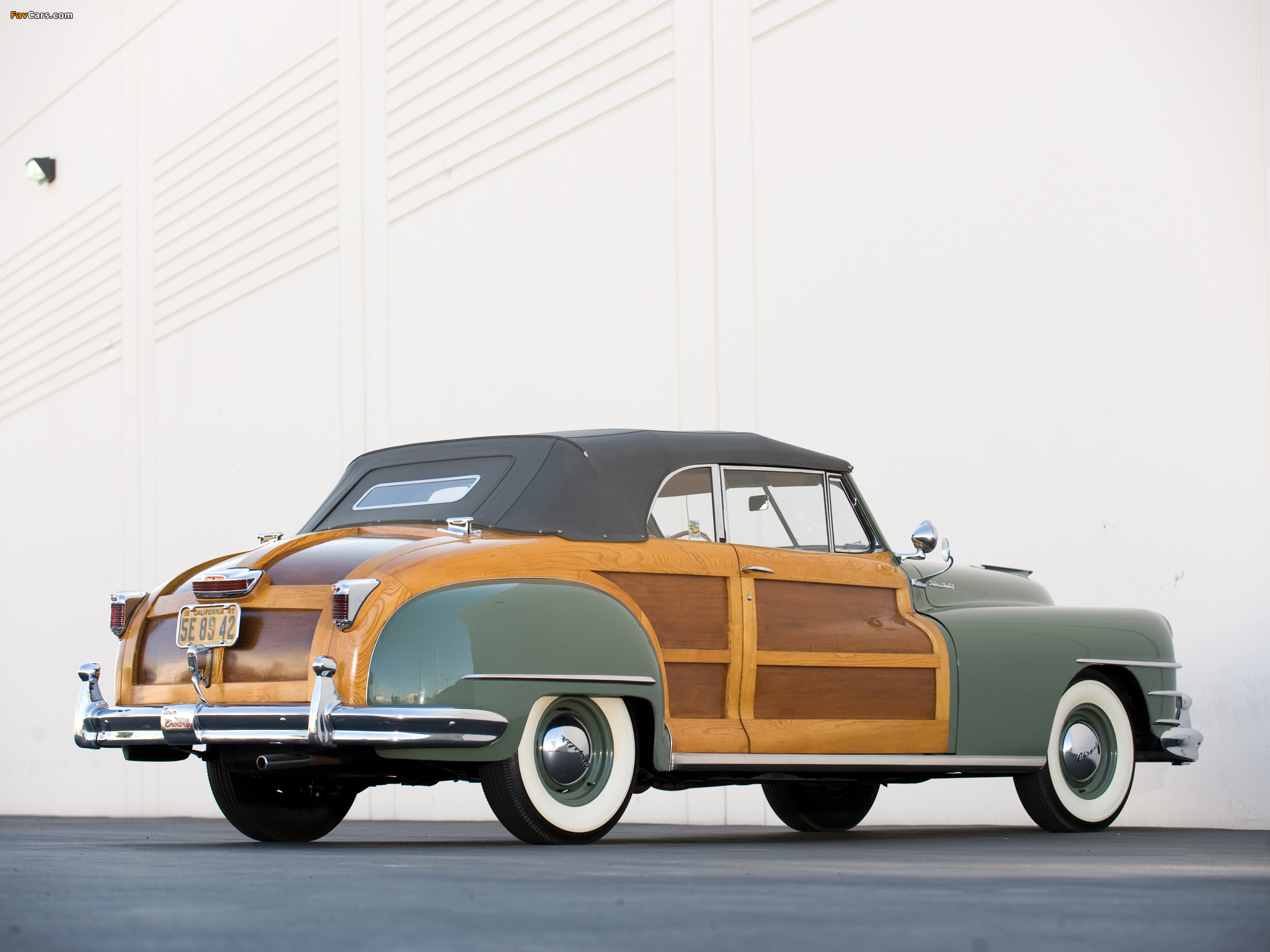 Images of Chrysler Town & Country Convertible 1948 (2048 x 1536)