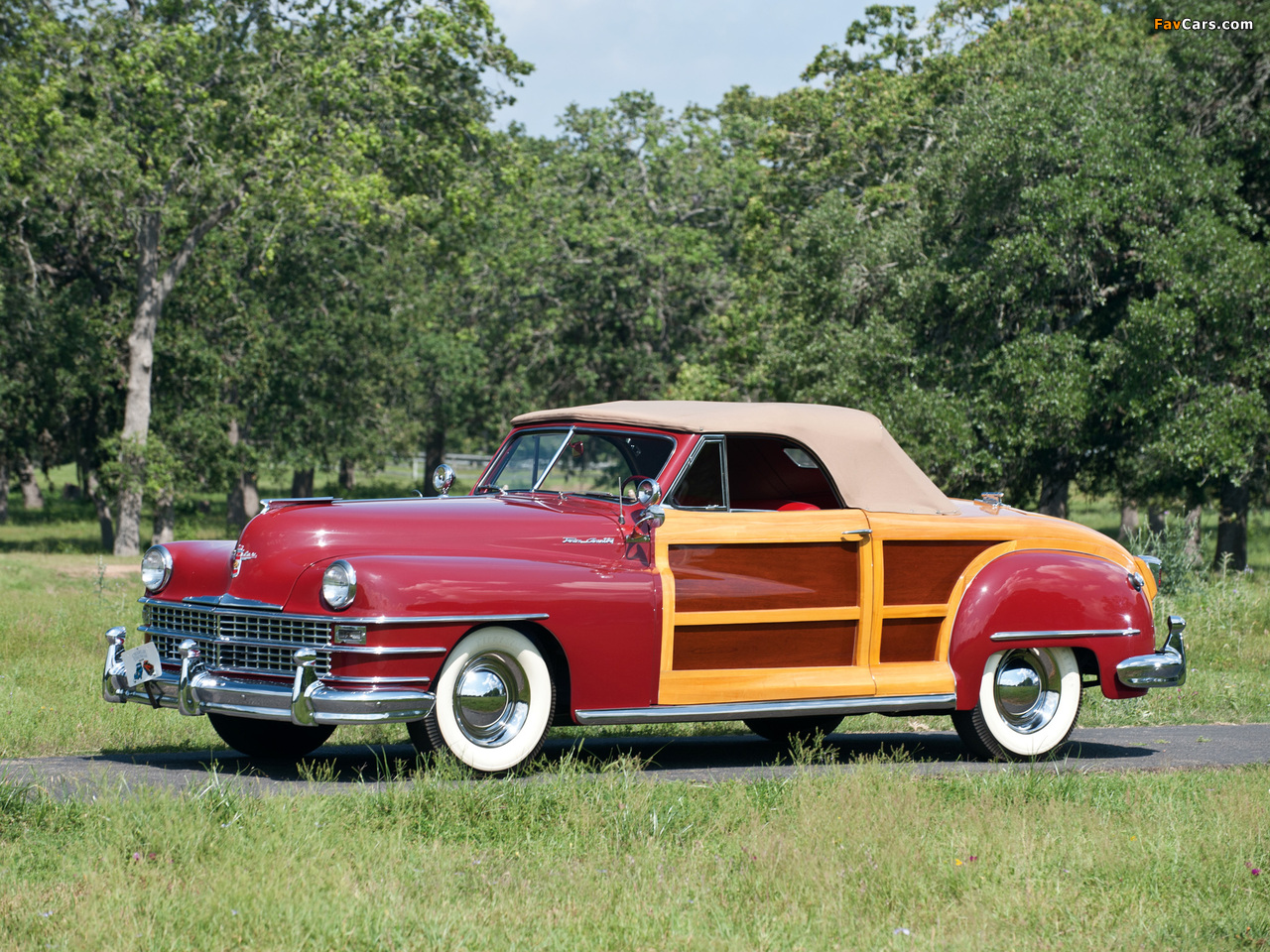 Pictures of Chrysler Town & Country Convertible 1946 (1280 x 960)
