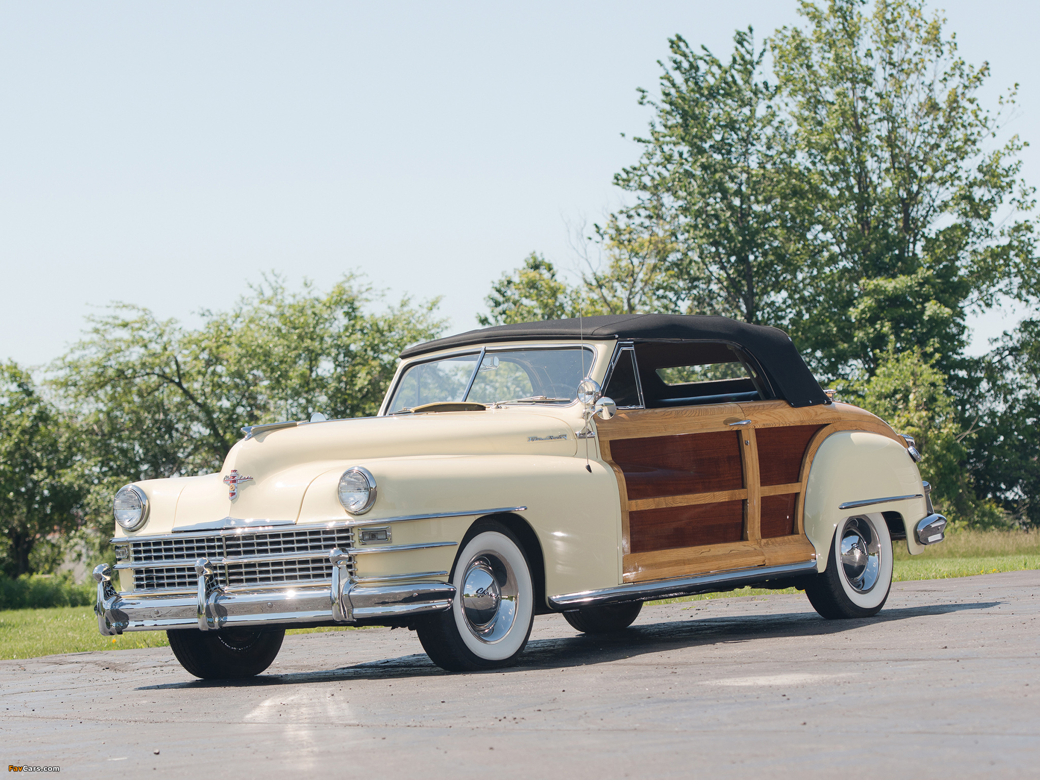 Pictures of Chrysler Town & Country Convertible 1948 (2048 x 1536)
