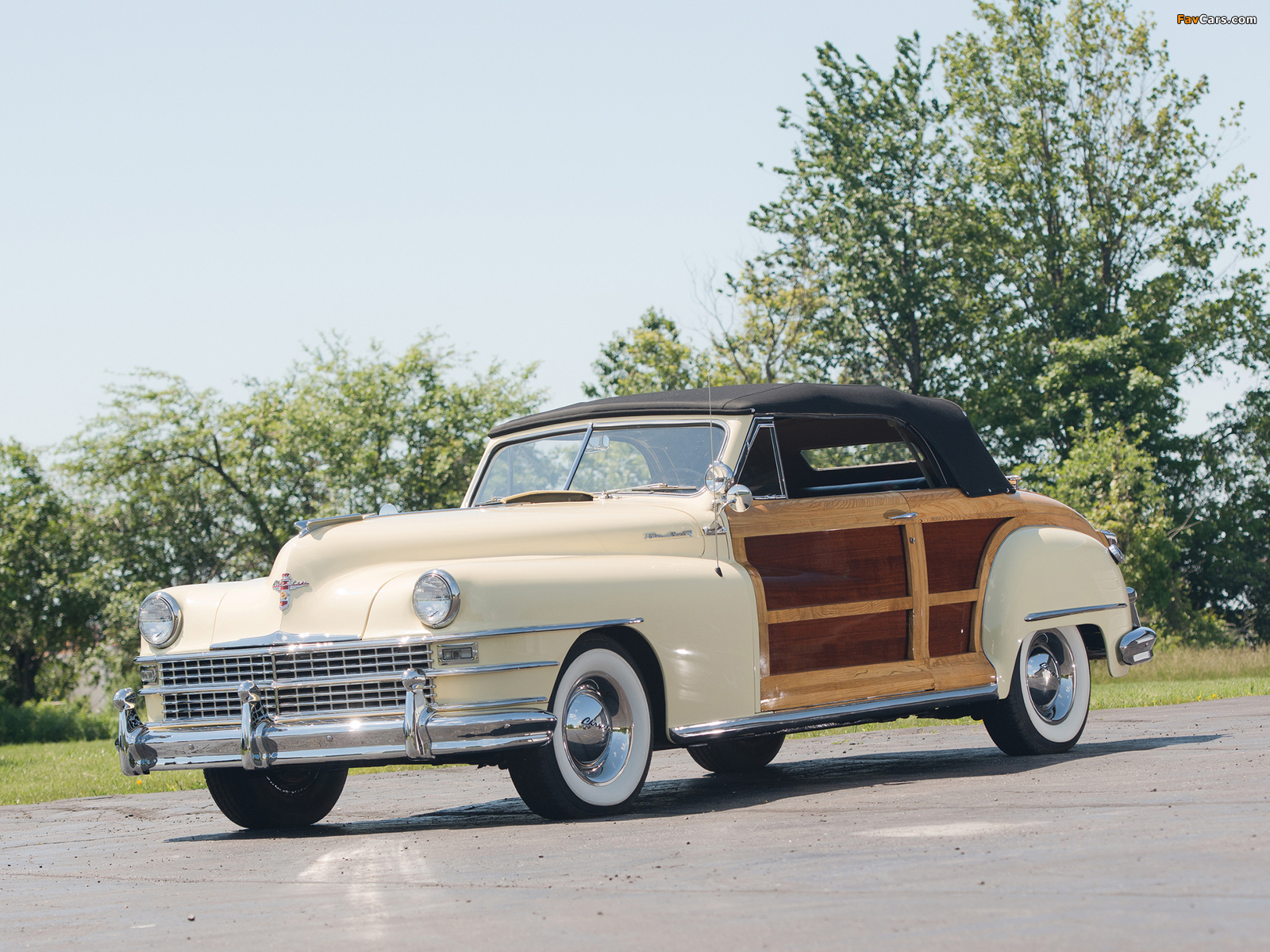 Pictures of Chrysler Town & Country Convertible 1948 (1600 x 1200)