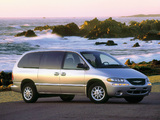 Pictures of Chrysler Town & Country 1998–2000